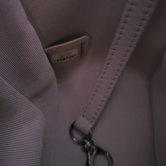 Chanel pink large boy bag - Picture 11 of 11